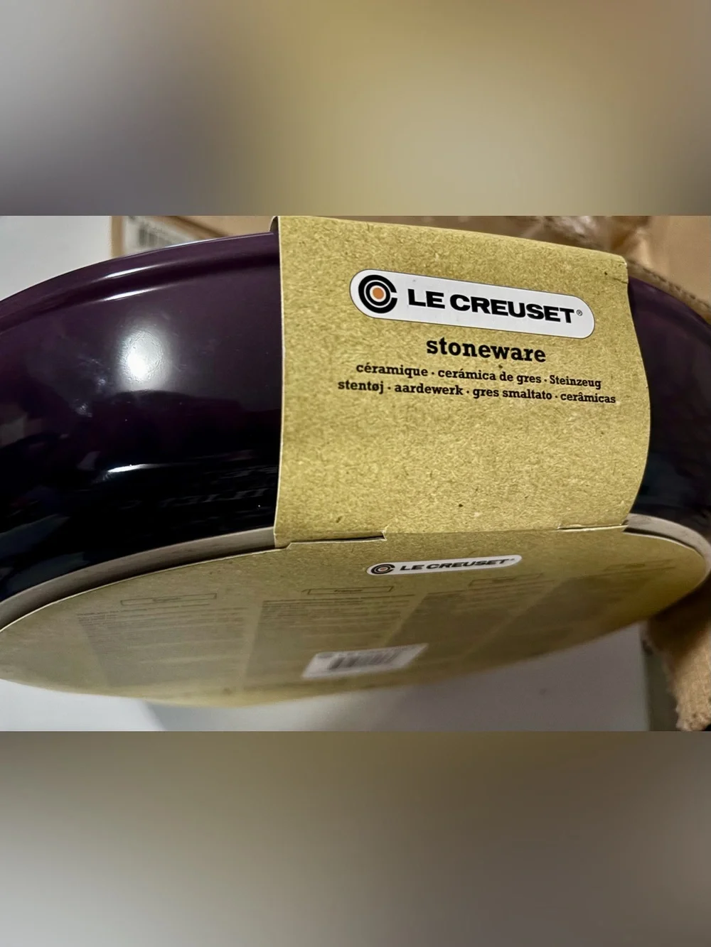 NWT Le Creuset Oval Dish in Cassis 35/28cm